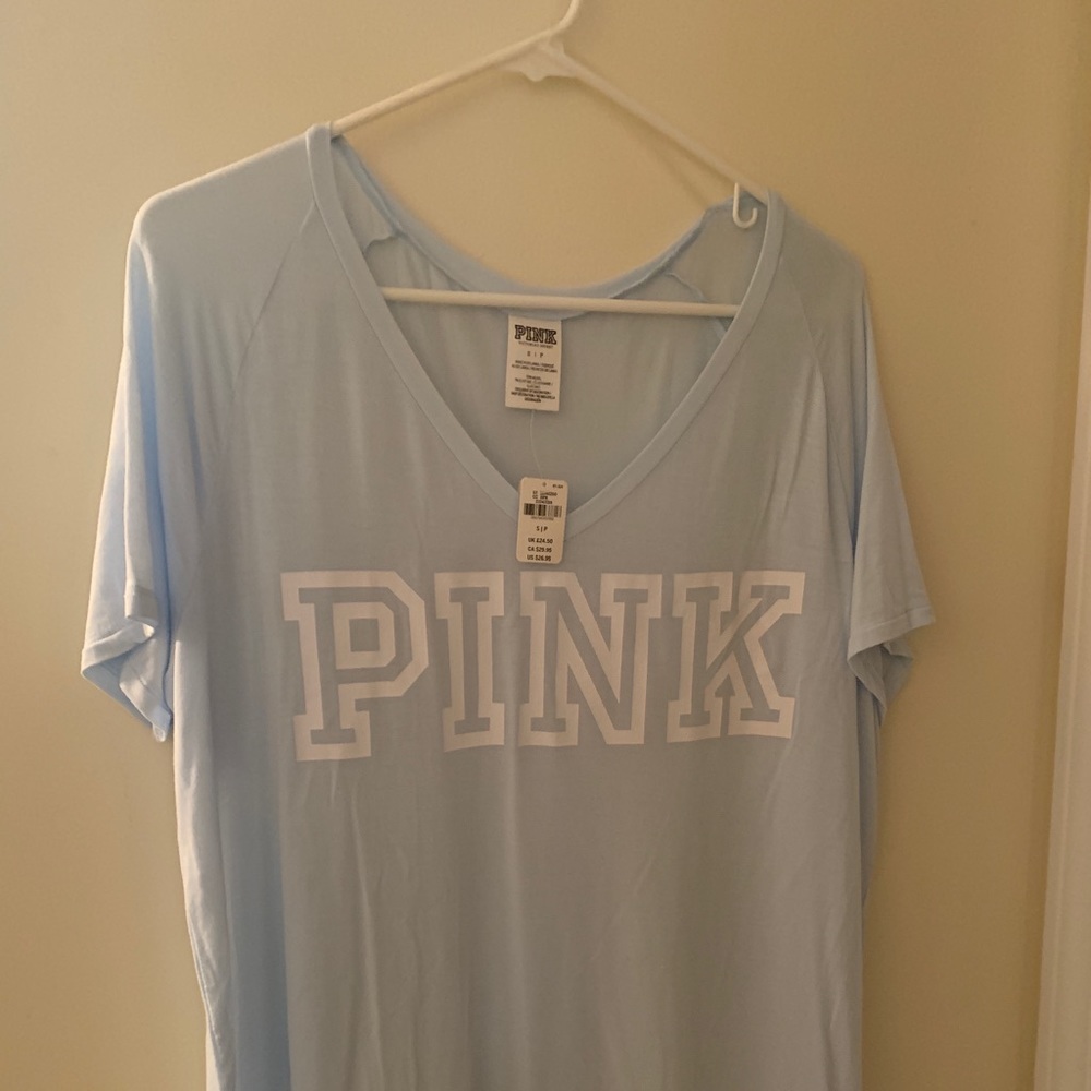 VS Pink Tee BNWT